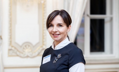Prof. Machková byla v anketě HN opět zařazena mezi 25 Top žen veřejné sféry a J. Rezlerová mezi Top ženy byznys-manažerka